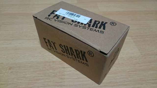 FAT SHARK Dominator V2へのフェイスプレート装着: 空飛ぶパソコン